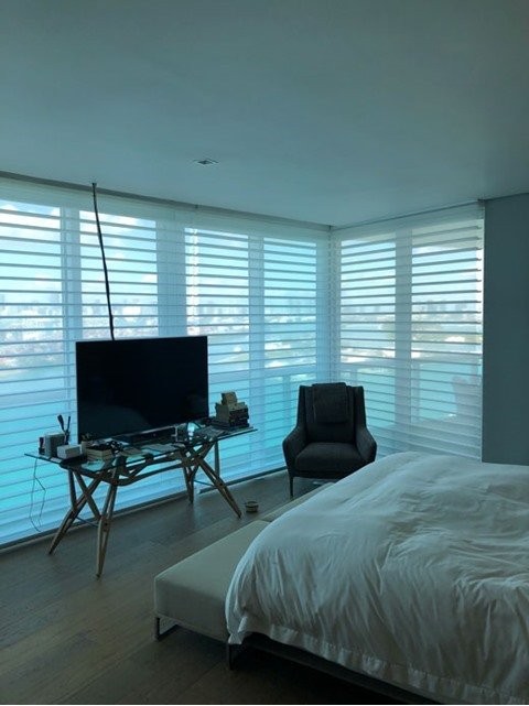 Hunter Douglas Dealer Image